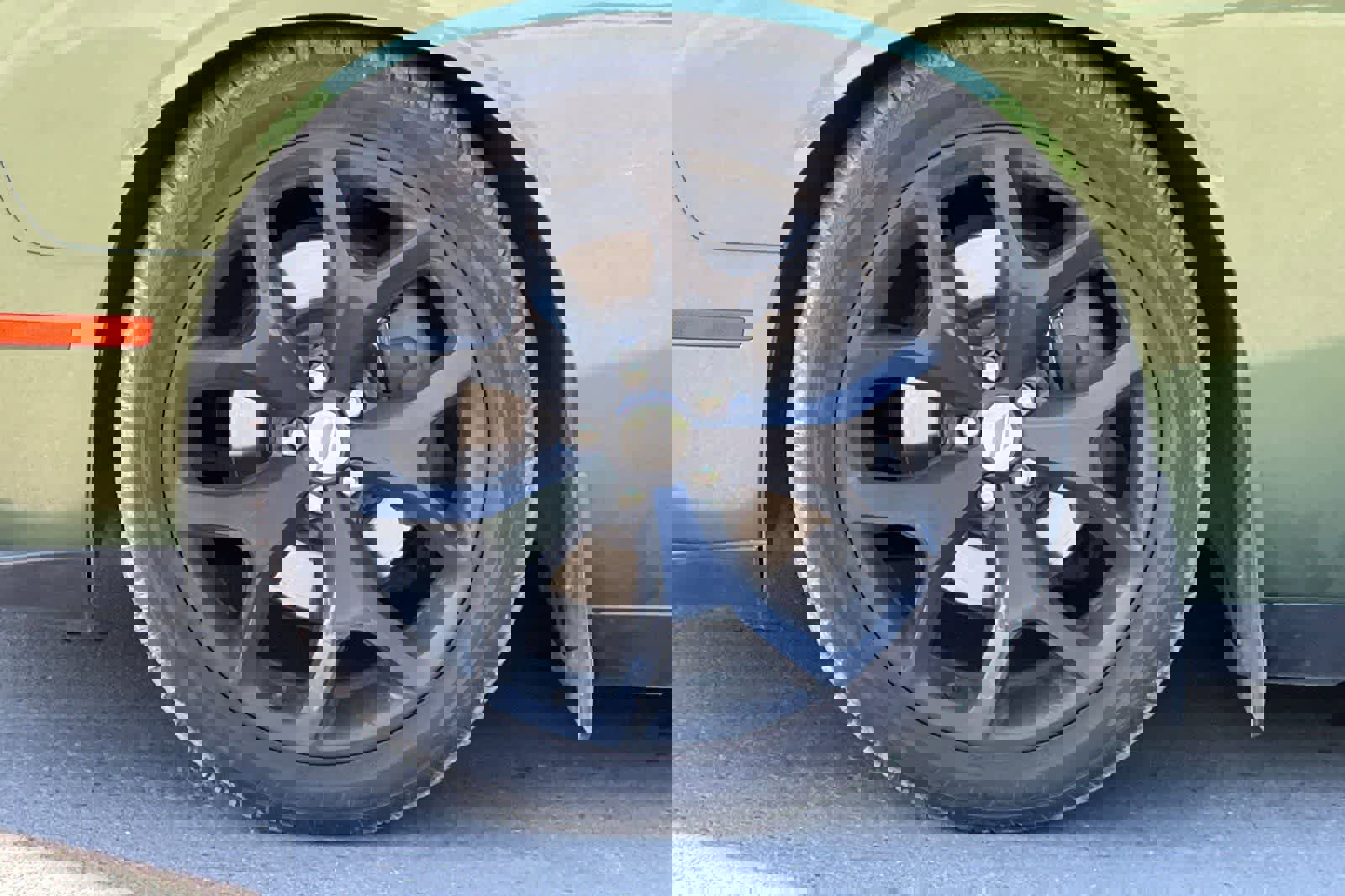 Used 2018 Dodge Challenger SXT Plus image 12