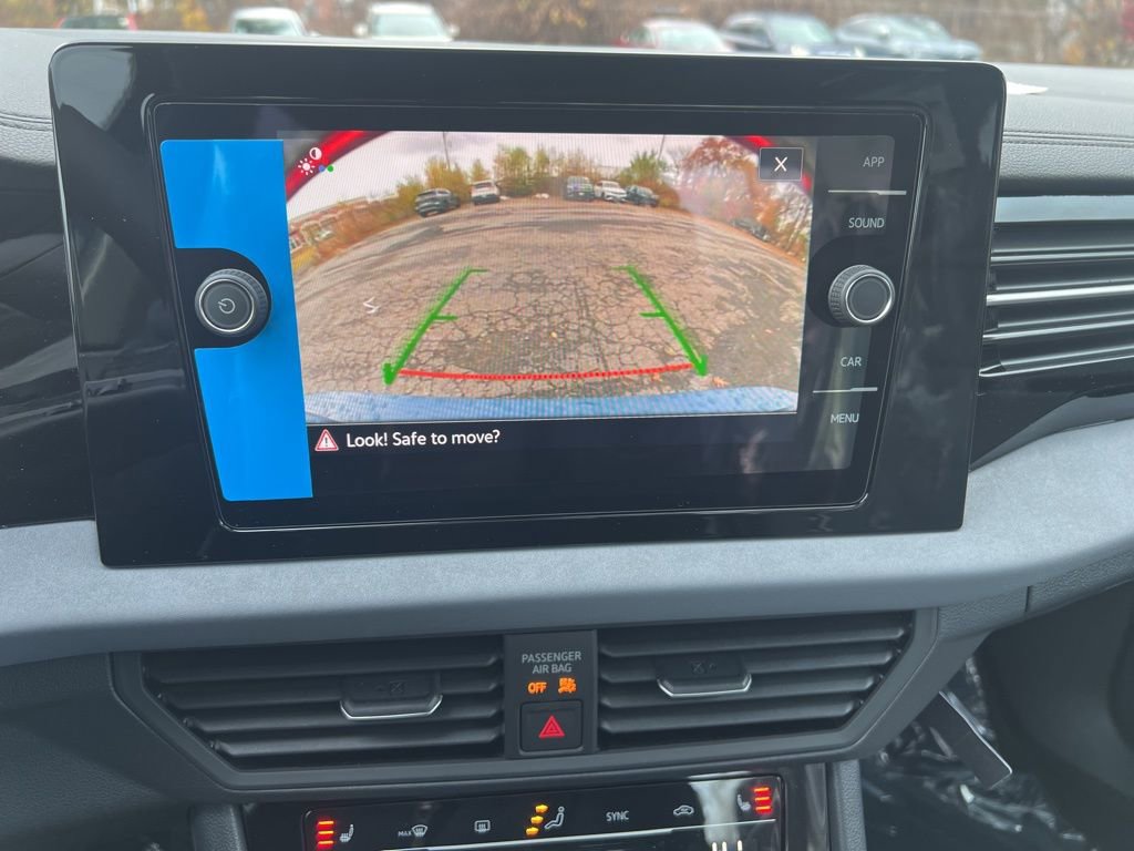 New 2026 Volkswagen Jetta SE image 25