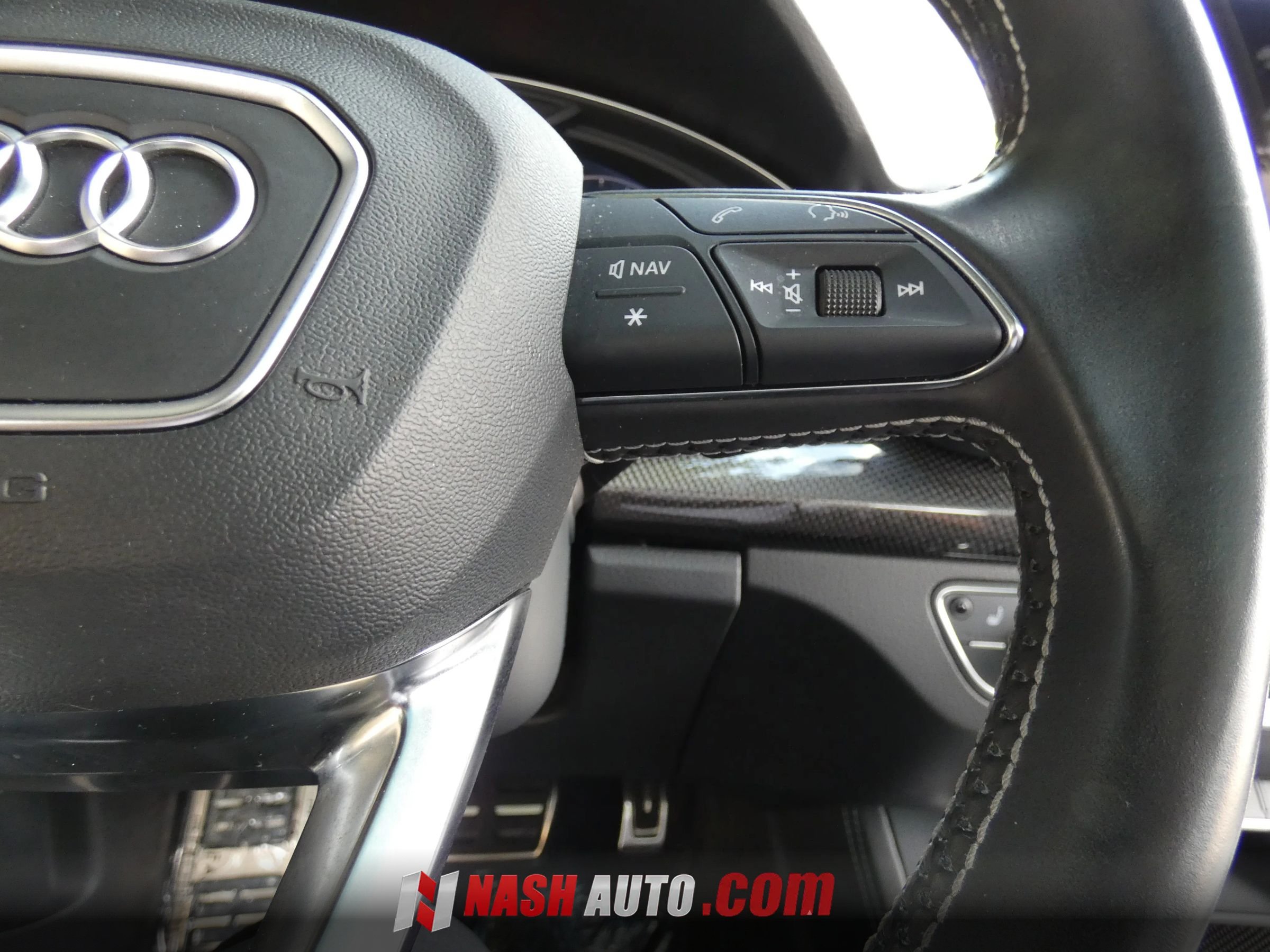 Used 2018 Audi SQ5 Premium Plus w/ S Sport Package AWD/4WD image 66