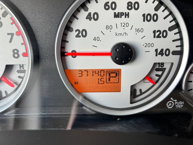 Used 2016 Nissan Frontier PRO-4X AWD/4WD image 21