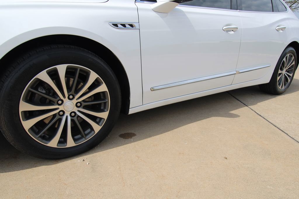 Used 2017 Buick LaCrosse Essence w/ Sights and Sounds Package image 10