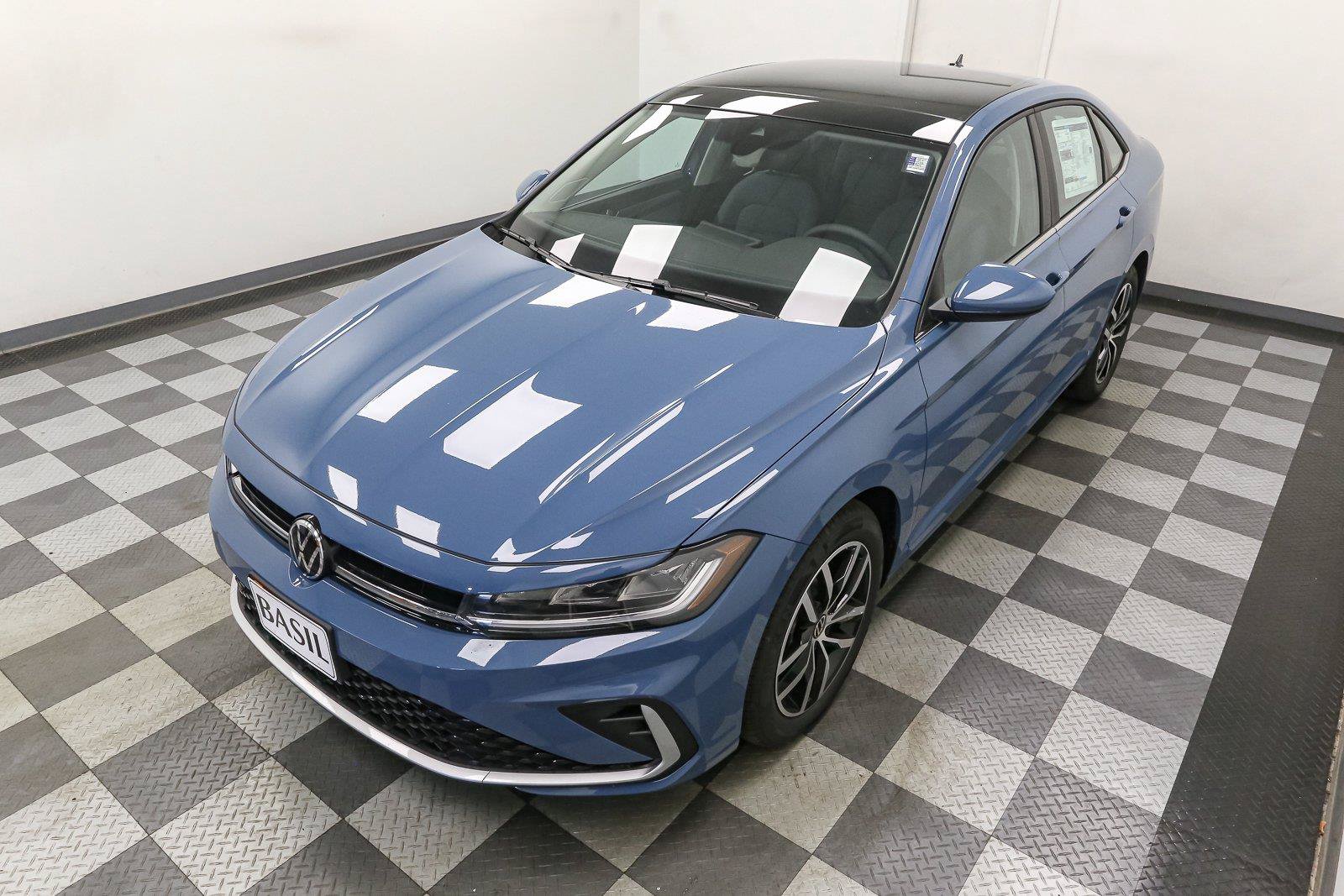 New 2027 Volkswagen Jetta SE FWD image 6