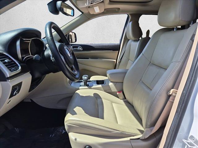 Used 2014 Jeep Grand Cherokee Limited RWD image 17