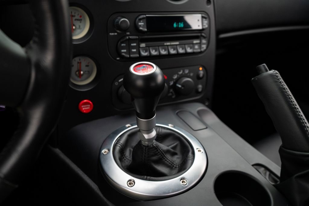 Used 2006 Dodge Viper SRT-10 RWD image 18