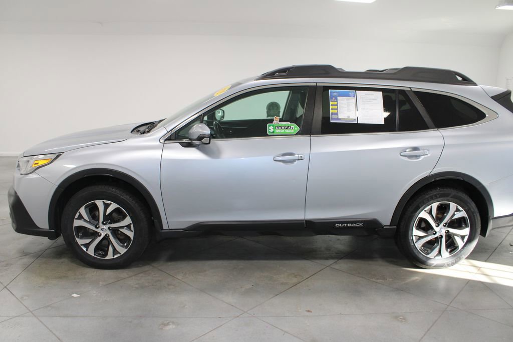 Used 2022 Subaru Outback Limited image 6