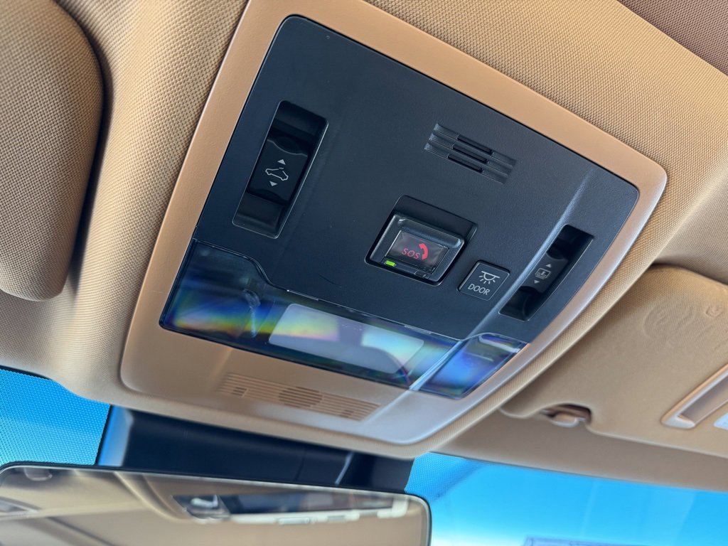 Used 2023 Lexus ES 350 Ultra Luxury image 35