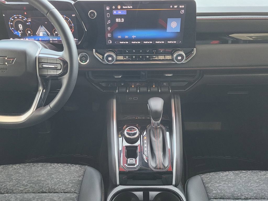 Used 2024 Chevrolet Colorado Z71 w/ Z71 Convenience Package 2 image 11