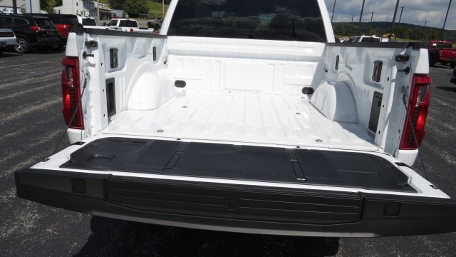 Used 2024 Ford F150 XLT w/ Mobile Office Package image 28
