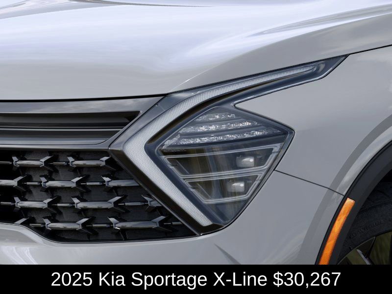 Used 2025 Kia Sportage X-Line w/ Premium Package image 10