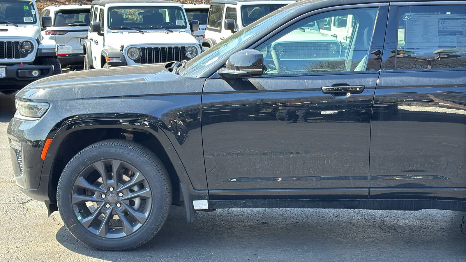 New 2026 Jeep Grand Cherokee Limited AWD/4WD image 10