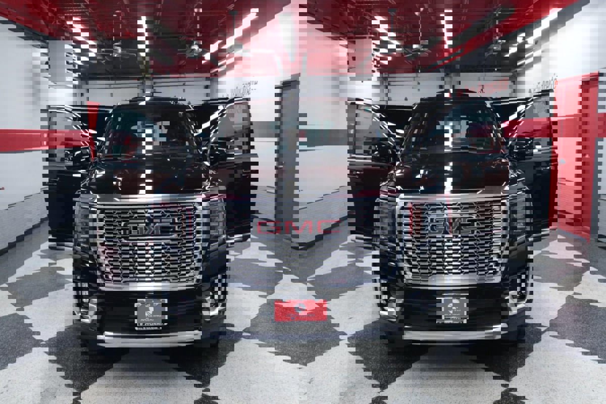 Used 2022 GMC Yukon XL Denali image 27