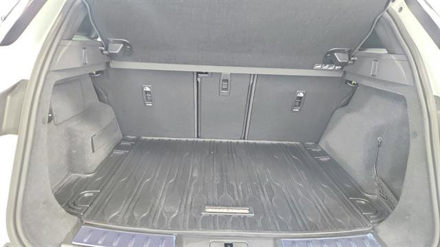 Used 2024 Land Rover Range Rover Evoque Dynamic SE image 31