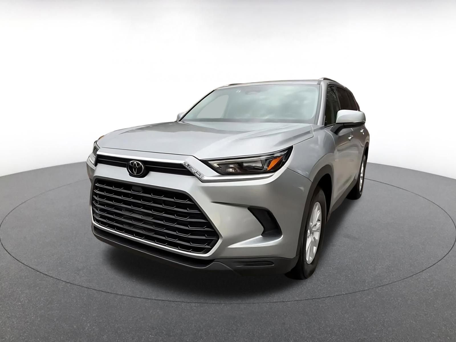 Used 2025 Toyota Grand Highlander FWD image 7