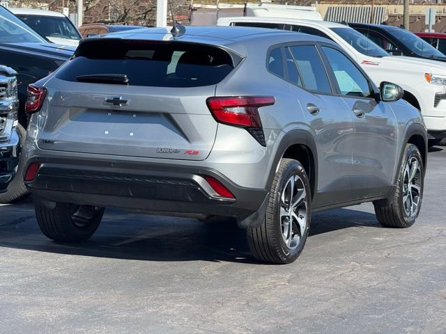 Used 2024 Chevrolet Trax RS w/ Driver Confidence Package image 7