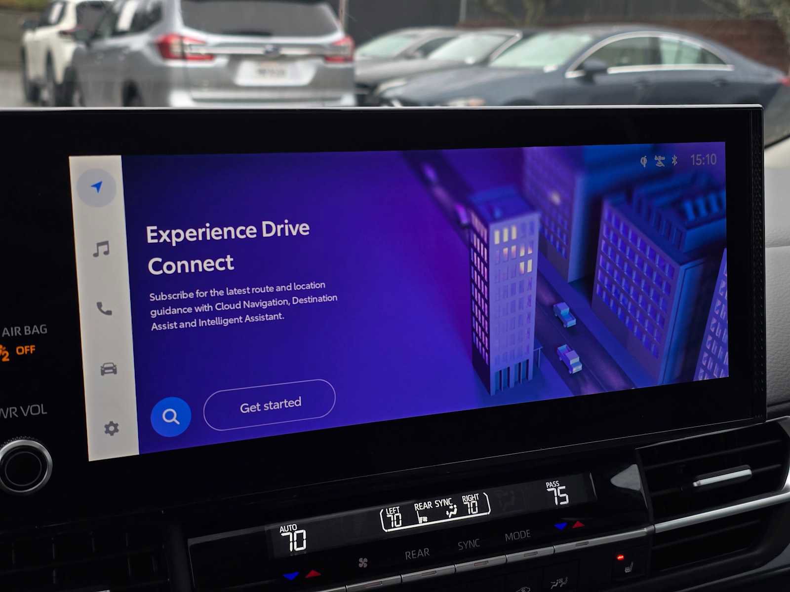 Used 2025 Toyota Sienna XLE image 31