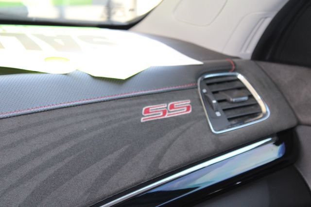 Used 2016 Chevrolet SS RWD image 26