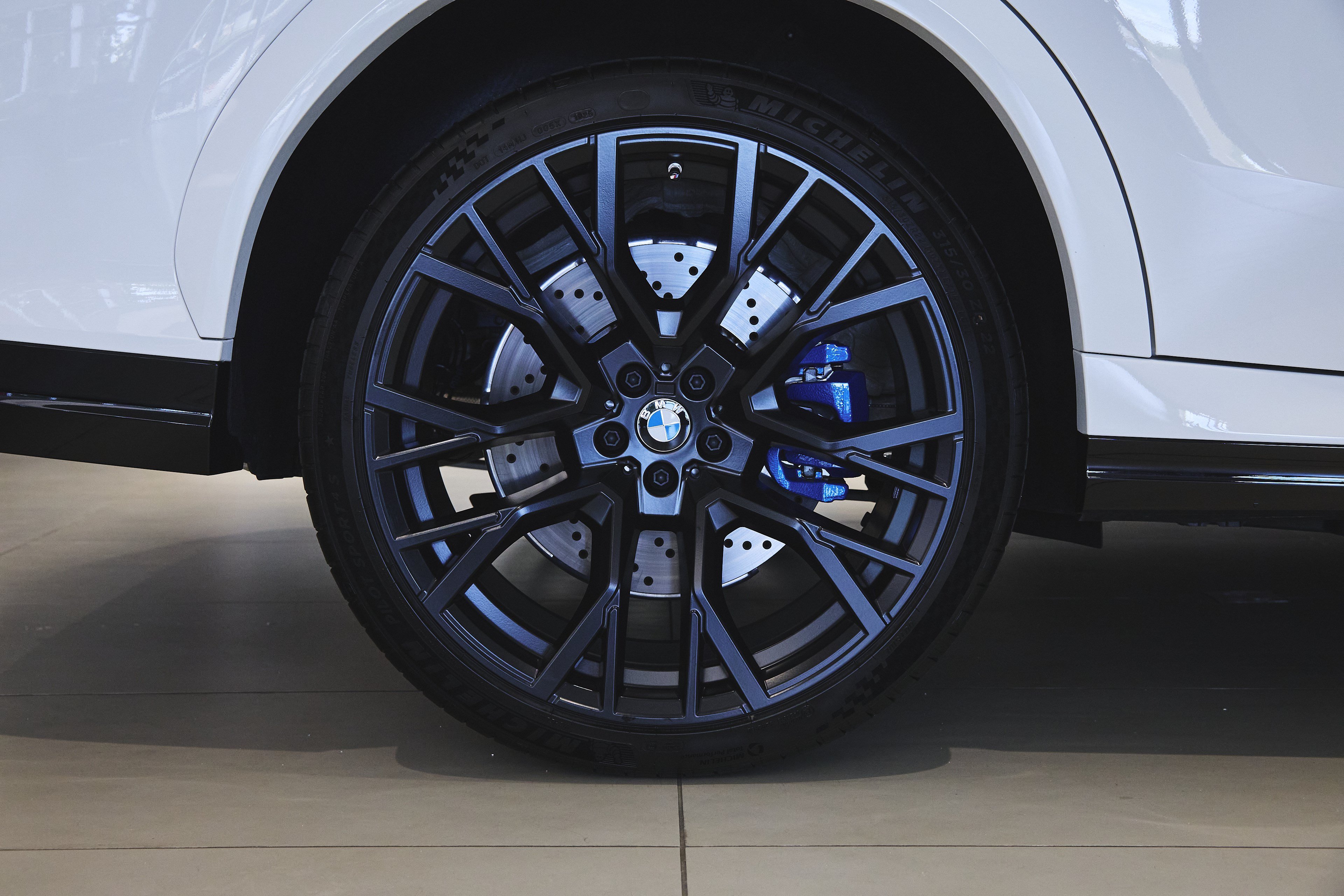Used 2026 BMW X6 M Competition w/ Executive Package AWD/4WD image 52
