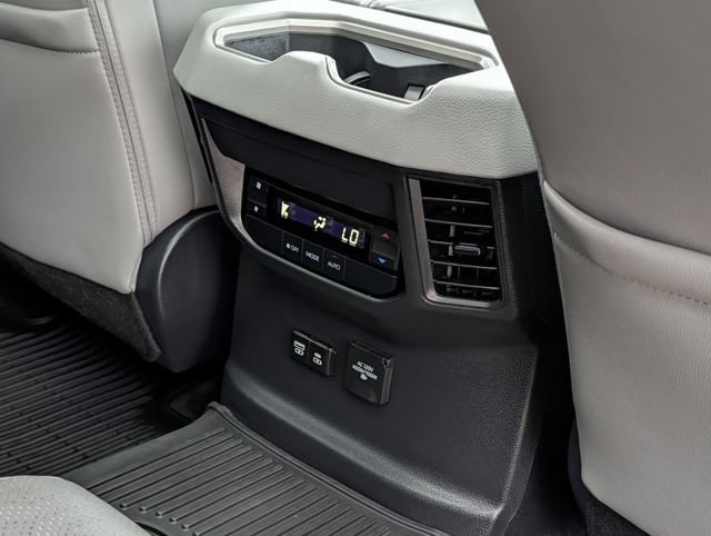 Certified 2025 Toyota Sequoia Limited AWD/4WD image 34