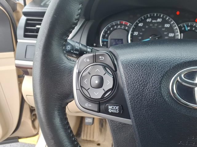 Used 2012 Toyota Camry XLE FWD image 9