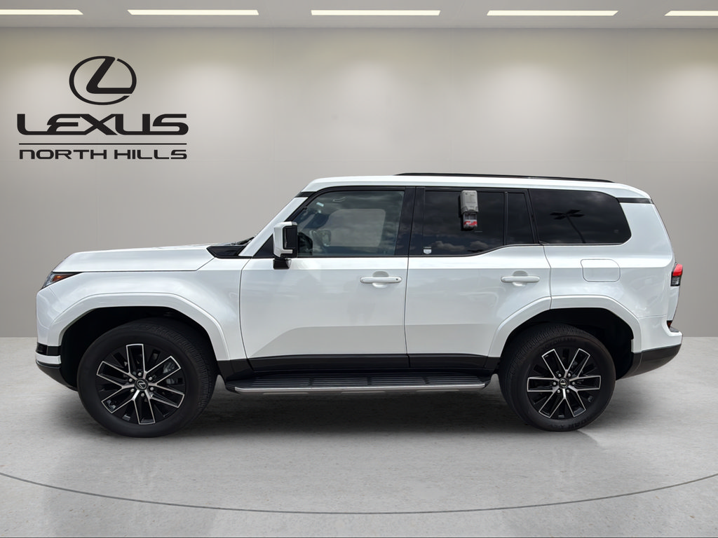Certified 2025 Lexus GX 550 w/ Accessory Package (2T) AWD/4WD image 9