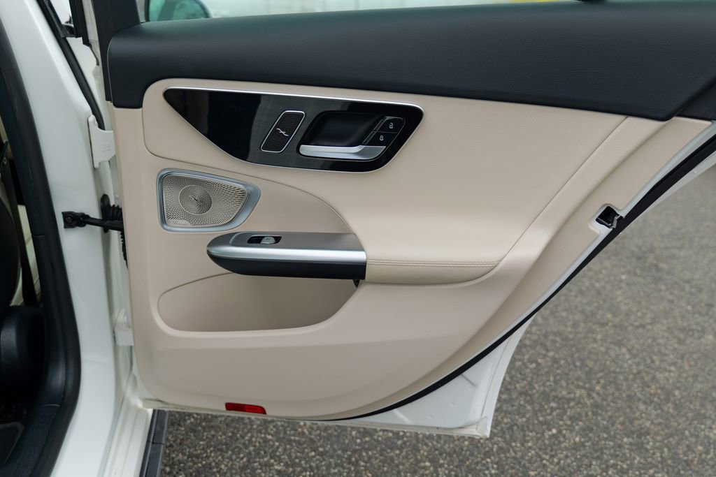 Used 2022 Mercedes-Benz C 300 4MATIC Sedan w/ Pinnacle Trim Package image 31