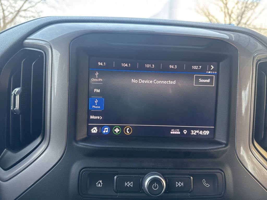 Used 2021 Chevrolet Silverado 2500 Custom w/ Custom Value Package image 18