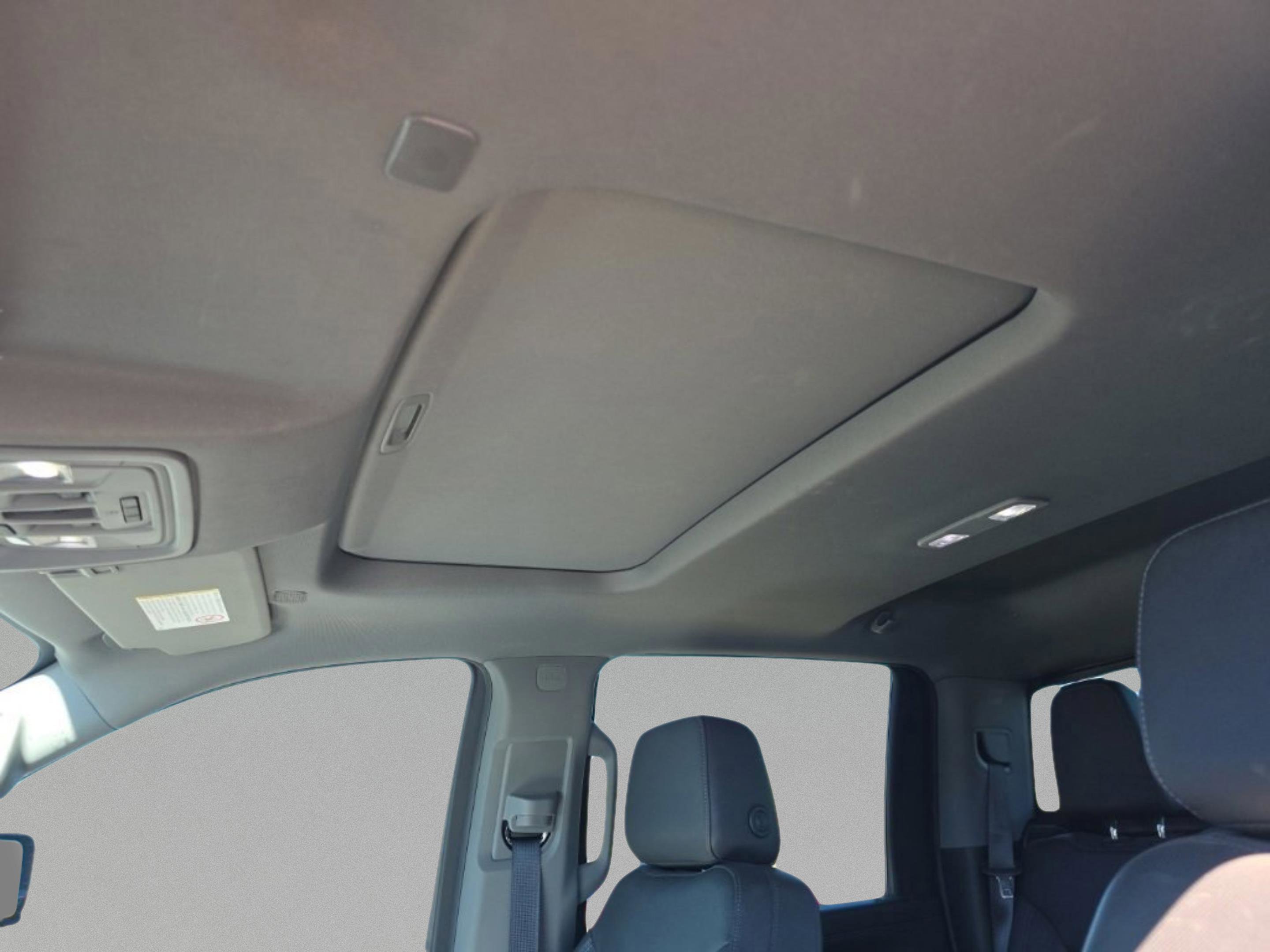 Used 2023 Chevrolet Silverado 2500 LTZ image 17