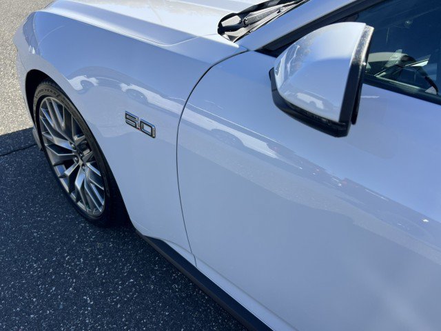 Used 2025 Ford Mustang GT Premium RWD image 32