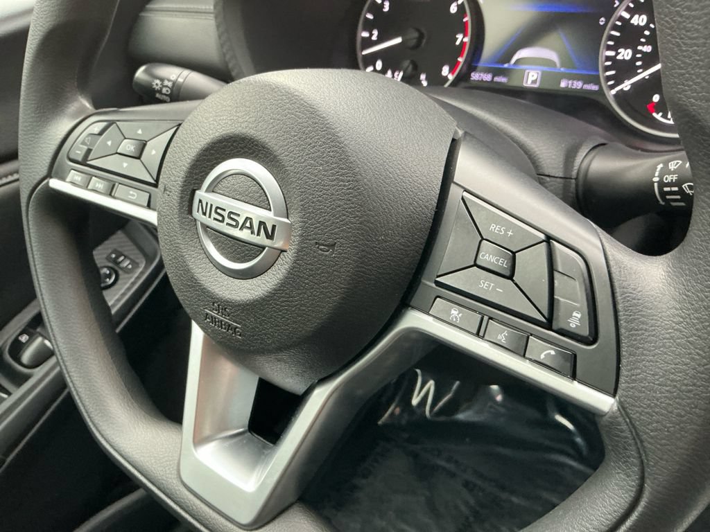 Used 2023 Nissan Sentra SV FWD image 20