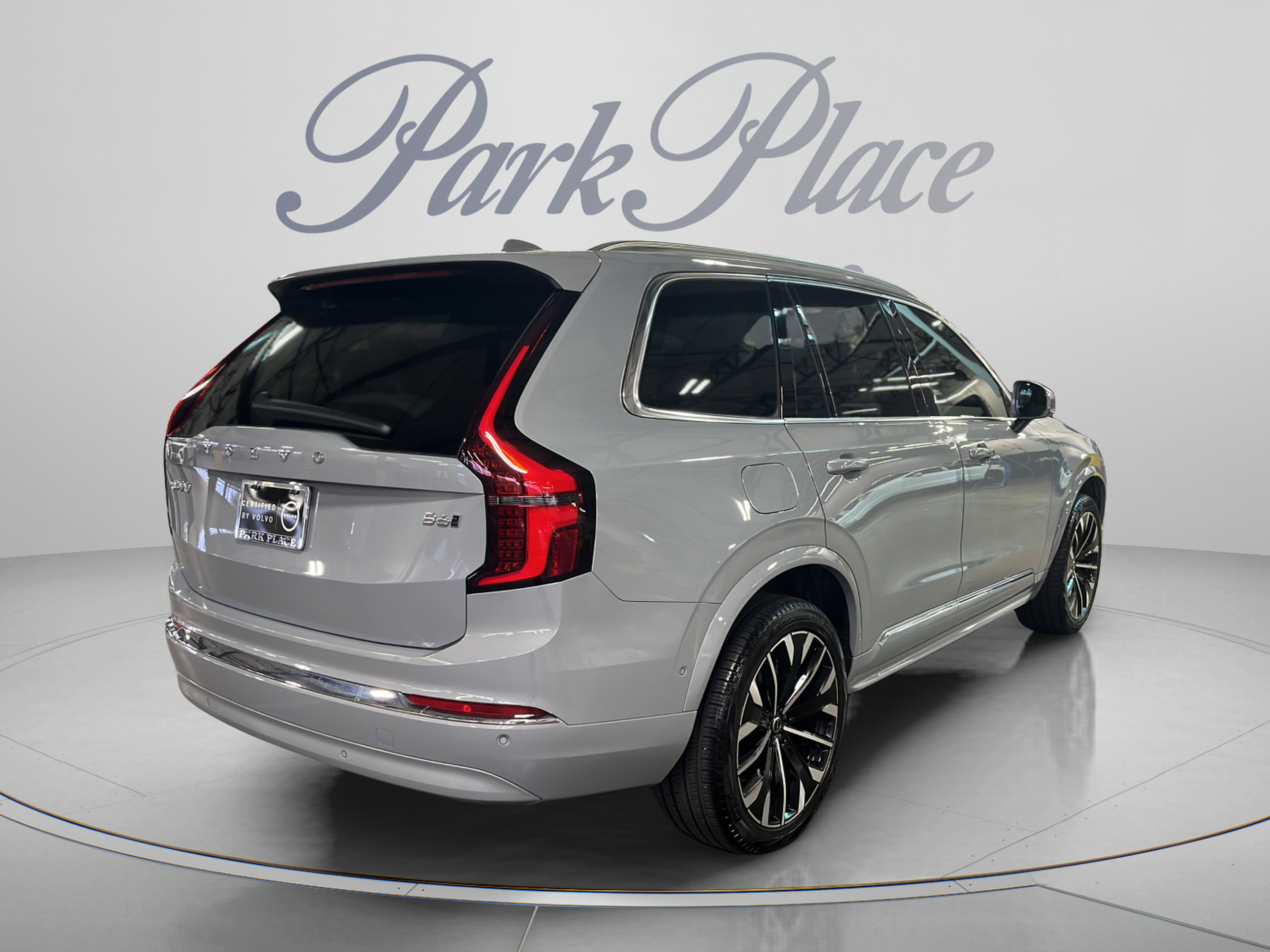 New 2026 Volvo XC90 B6 Ultra w/ Protection Package AWD/4WD image 6