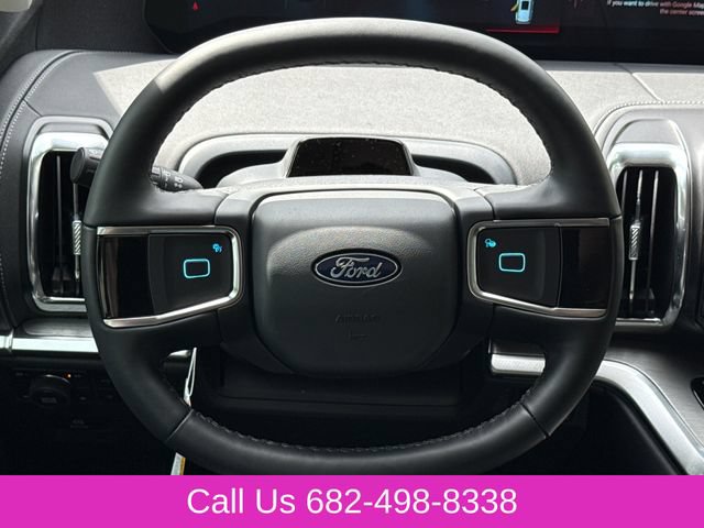 New 2026 Ford Expedition Platinum w/ Driver's Package AWD/4WD image 14