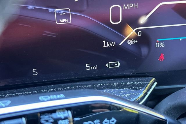 New 2026 Cadillac Escalade IQ Sport 1 w/ LPO, ONYX Package image 27