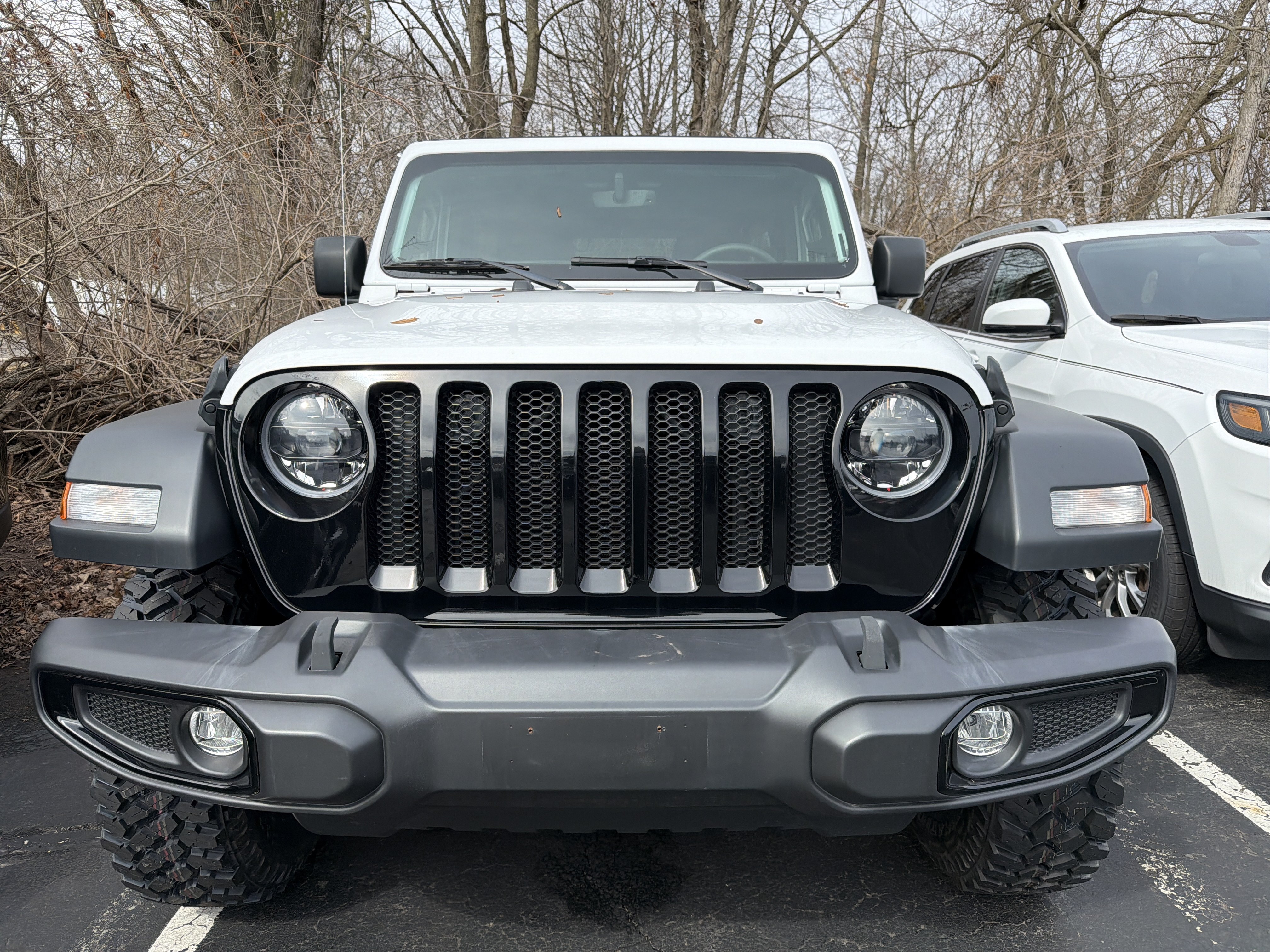 Used 2023 Jeep Wrangler Unlimited Willys AWD/4WD image 2