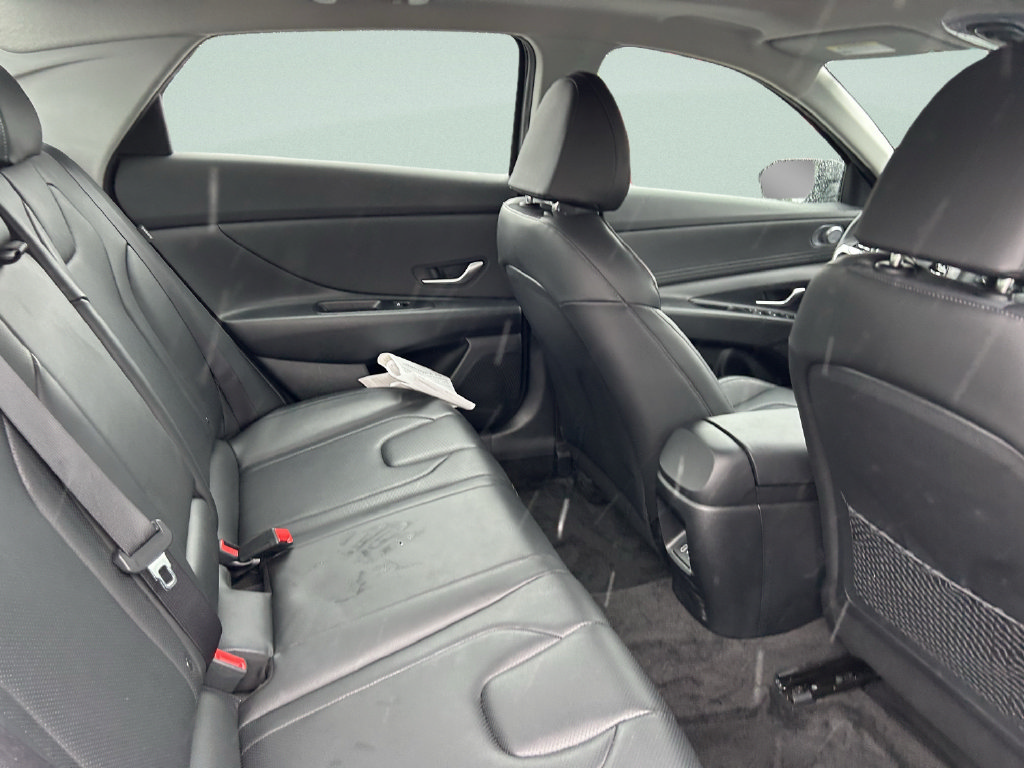 Certified 2024 Hyundai Elantra Limited FWD image 21