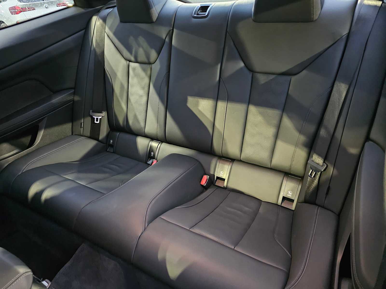 Used 2021 BMW M4 Coupe w/ Executive Package image 16