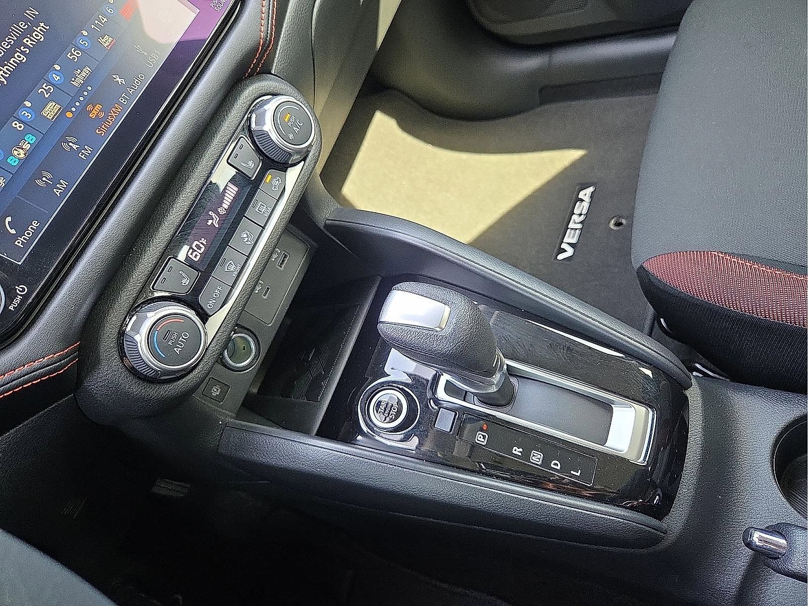 Used 2025 Nissan Versa SR w/ Trunk Package image 25