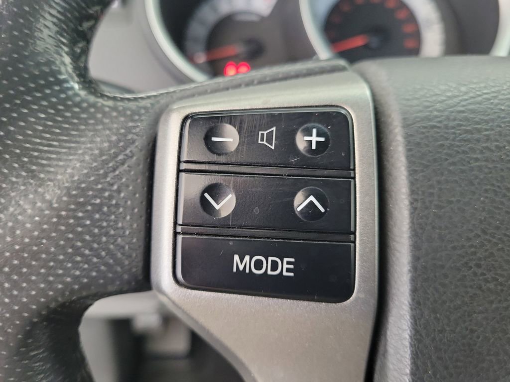 Used 2013 Toyota Tacoma PreRunner w/ SR5 Pkg image 21