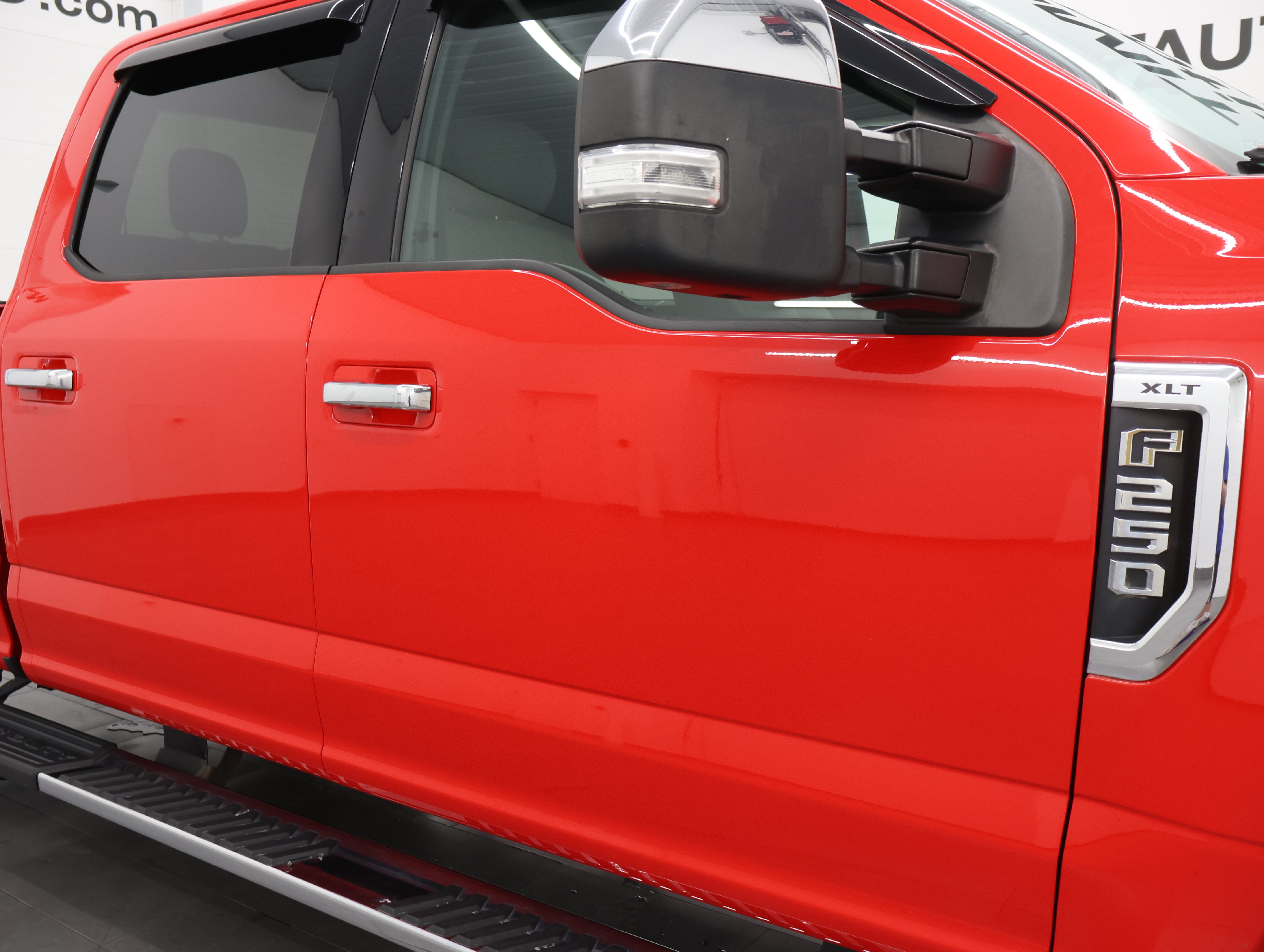 Used 2020 Ford F250 XLT w/ XLT Premium Package AWD/4WD image 23