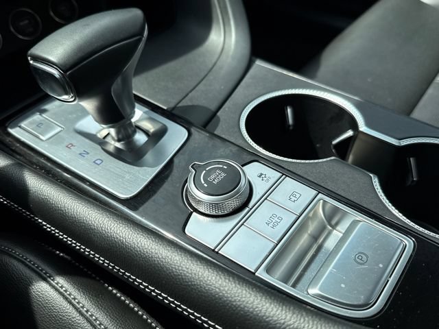 Used 2025 Genesis G70 2.5T AWD/4WD image 25