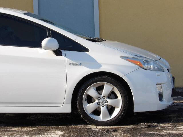 Used 2010 Toyota Prius Five image 10