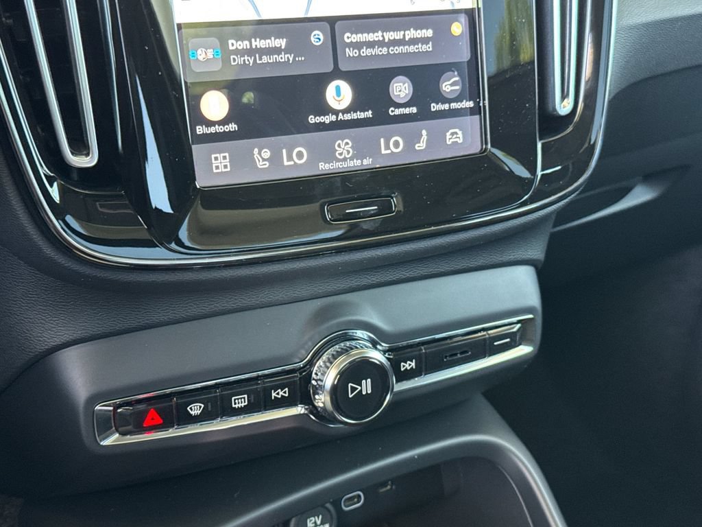 New 2026 Volvo XC40 B5 Plus w/ Climate Package AWD/4WD image 20