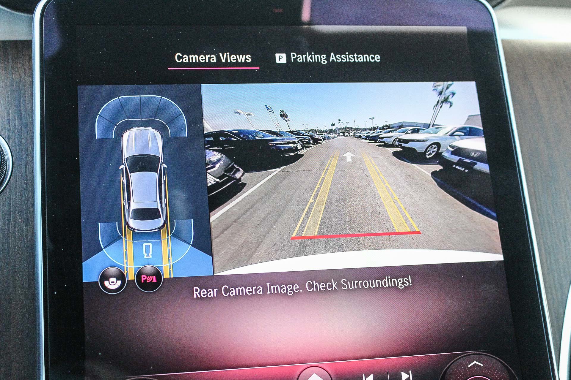 Used 2025 Mercedes-Benz C 300 4MATIC Sedan image 15