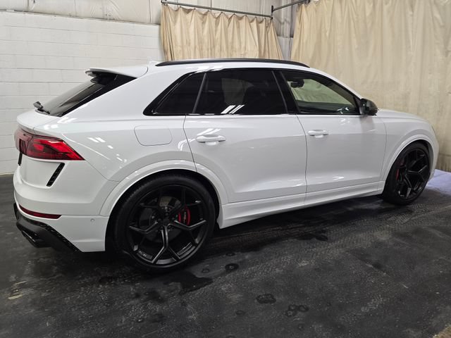 New 2026 Audi RS Q8 performance AWD/4WD image 6