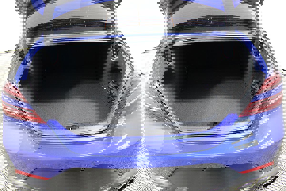 Used 2023 Genesis G70 2.0T w/ Sport Prestige Package image 41