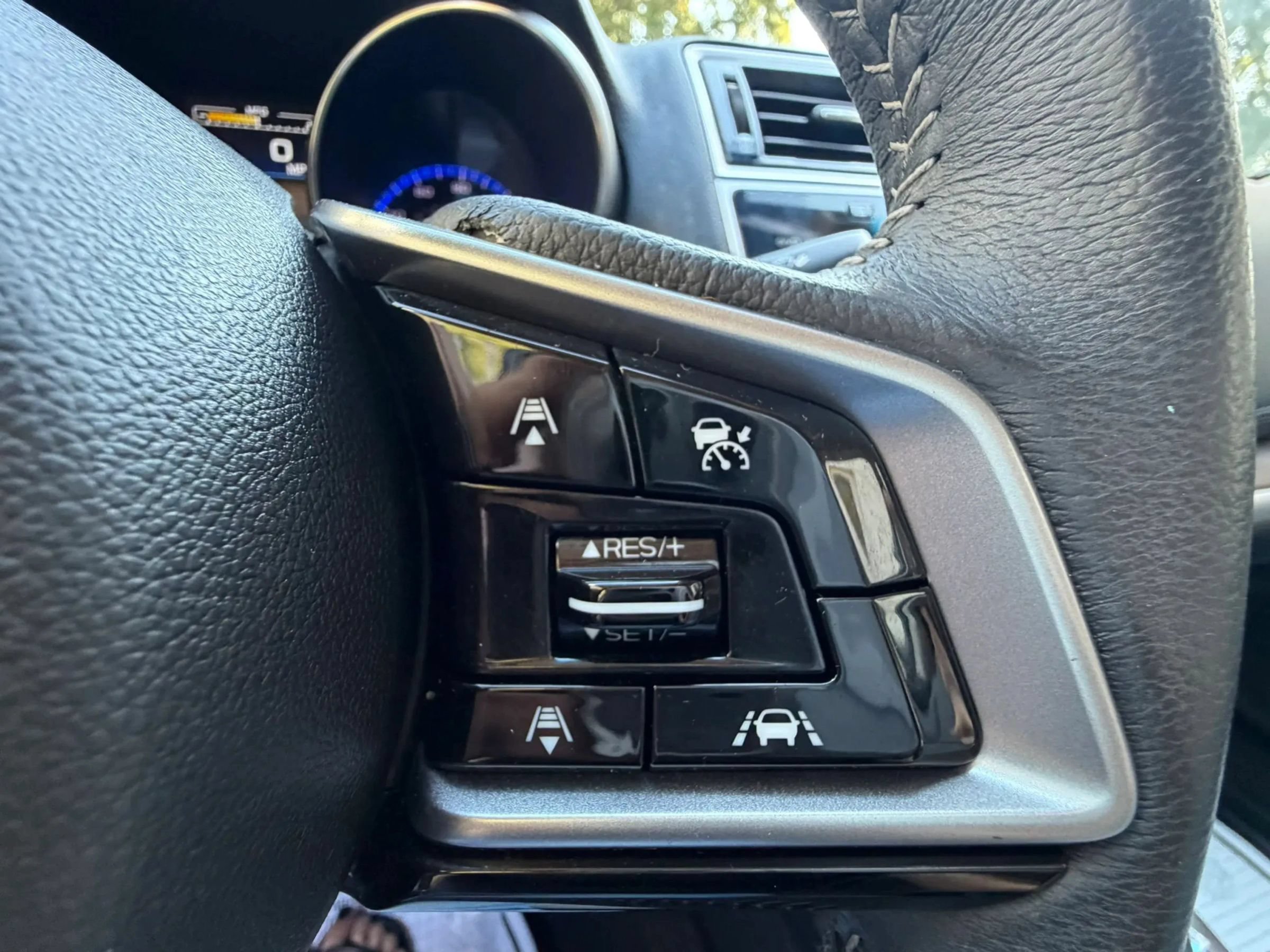 Used 2019 Subaru Outback 2.5i Limited AWD/4WD image 32