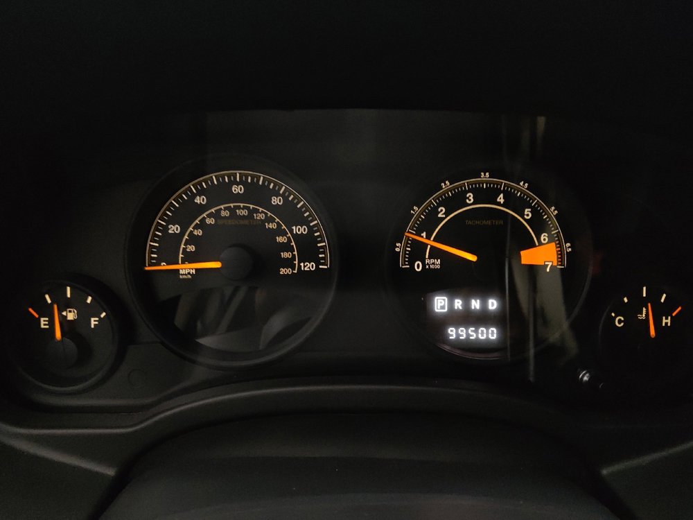 Used 2014 Jeep Compass Sport w/ Power Value Group FWD image 23