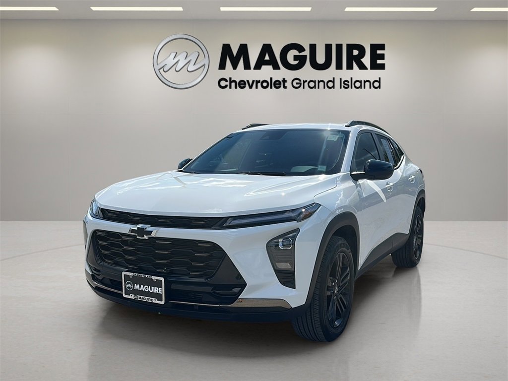 Used 2024 Chevrolet Trax ACTIV w/ Sunroof Package