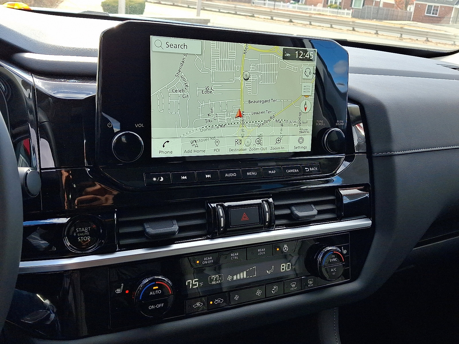 New 2025 Nissan Pathfinder SL image 11