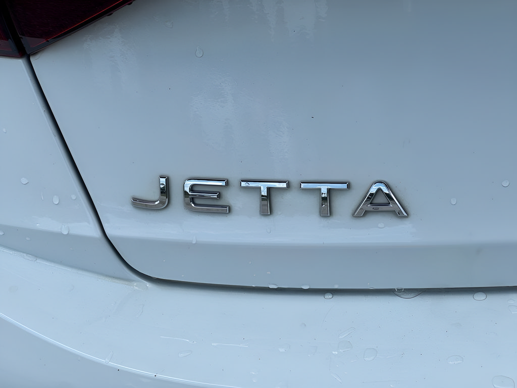 Used 2022 Volkswagen Jetta S FWD image 29