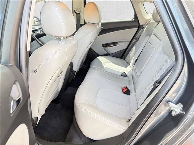Used 2012 Buick Verano Convenience FWD image 12
